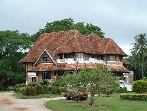 Rumah Banglo Ladang Pulau Carey