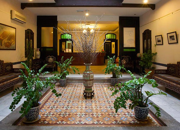 Hotel Puri - Living Room