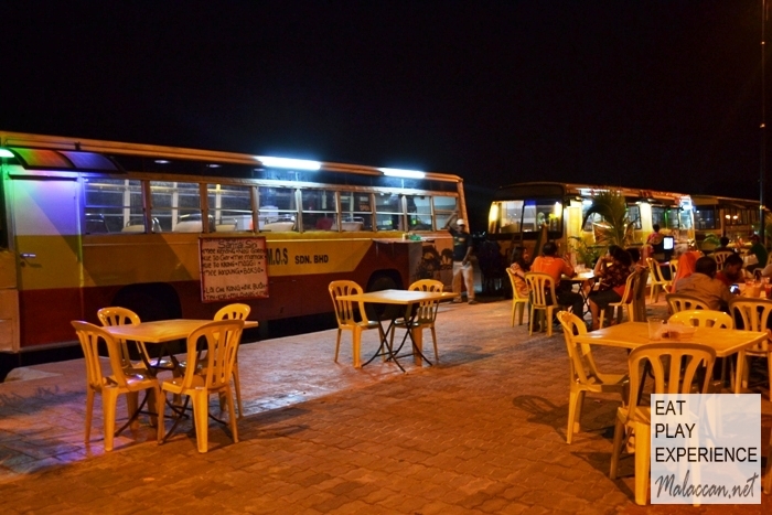bus-cafe-klebang-3