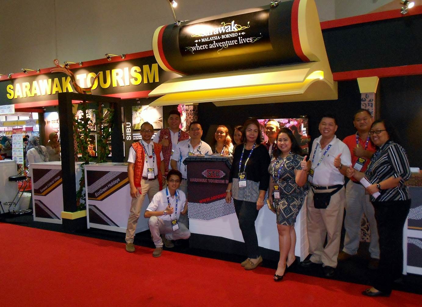 Sarawak Delegation of hoteliers and agents giving the thumbs up, ready to go all out at the fair.