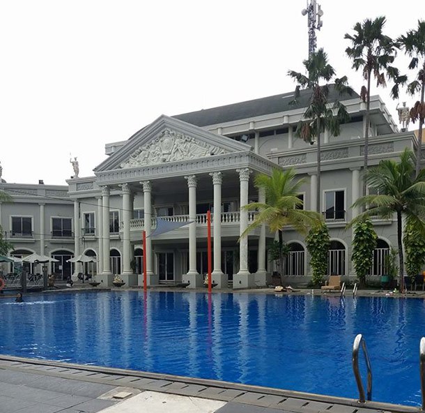 Kolam Renang Wisata Bukit Mas