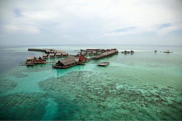 Pulau Kapalai